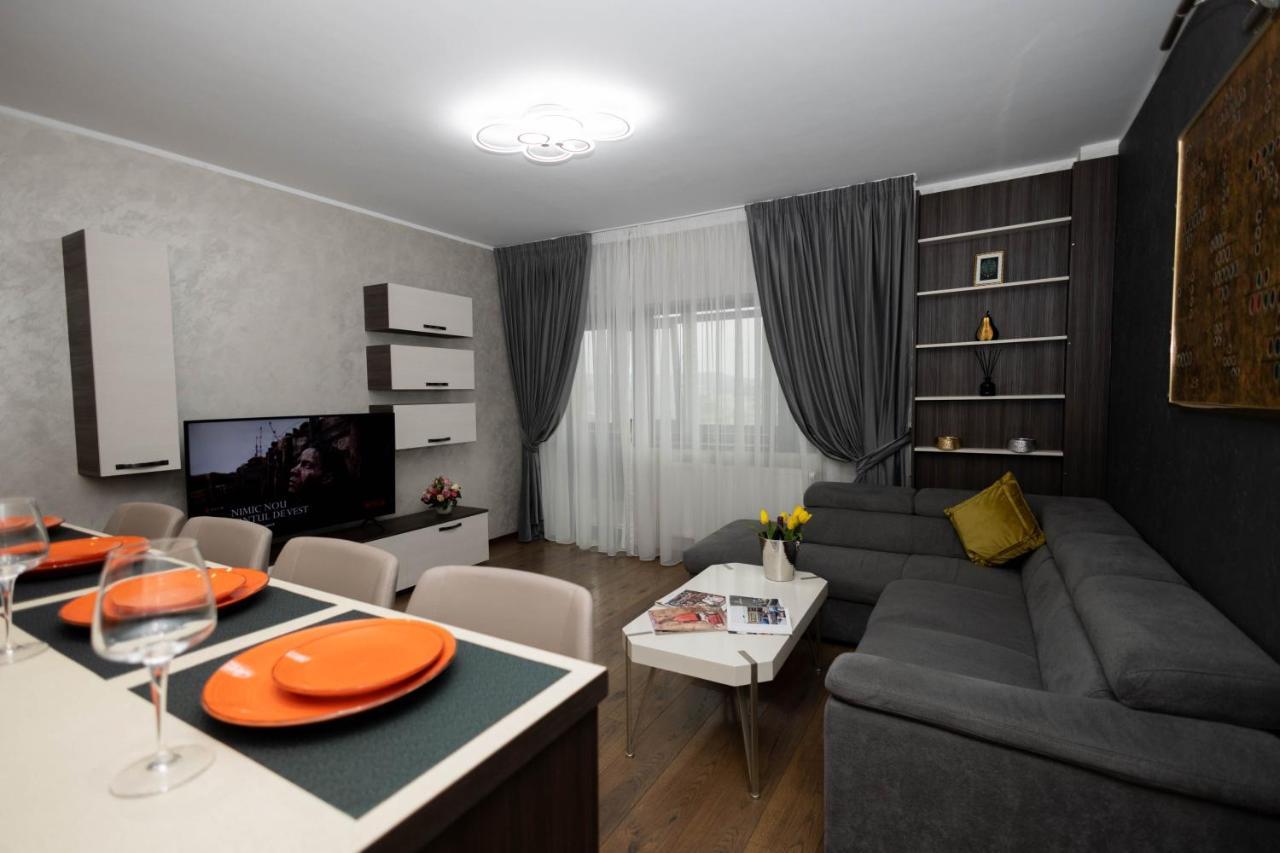 Central Apartament 4 Lejlighed Iasi Eksteriør billede