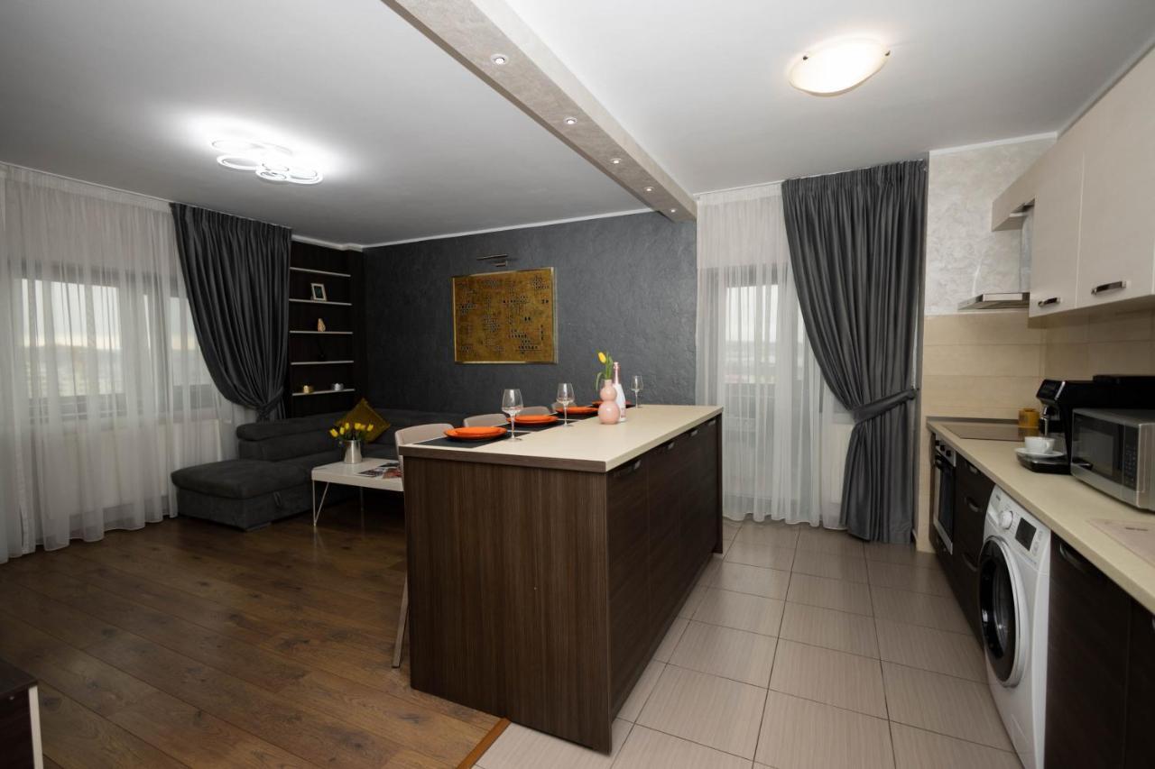 Central Apartament 4 Lejlighed Iasi Eksteriør billede